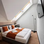 And Bike Hotel *